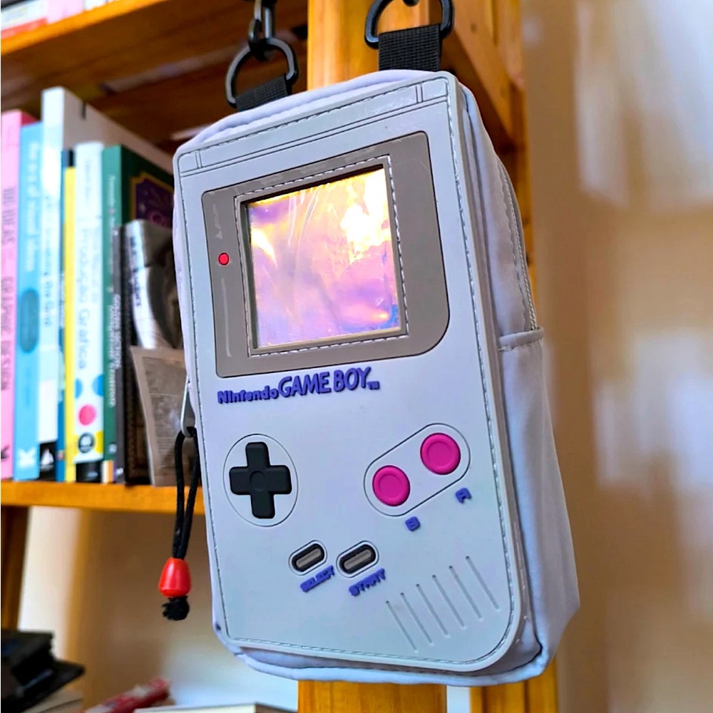 🎮 NWOT Nintendo Game Boy Retro Crossbody Bag